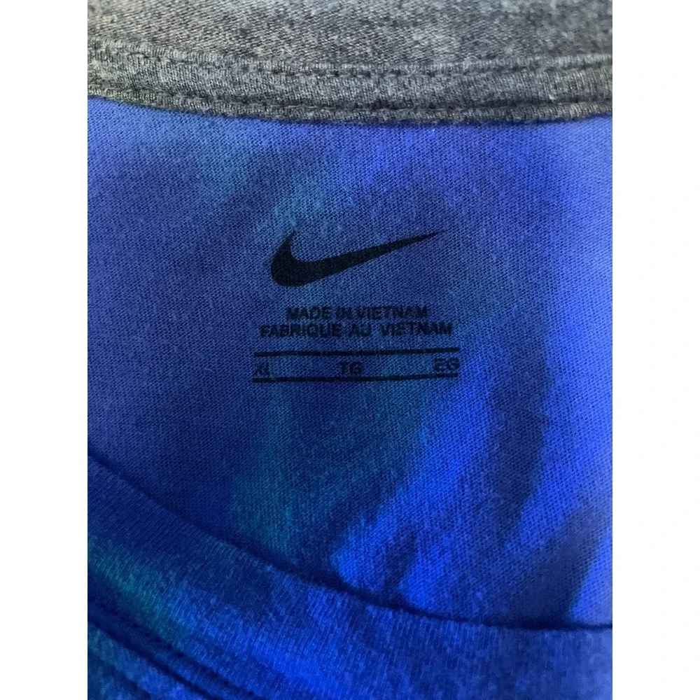 Nike‎ Florida Gator  T Shirt Womens Size XL   Blue and Gray  Casual Football
